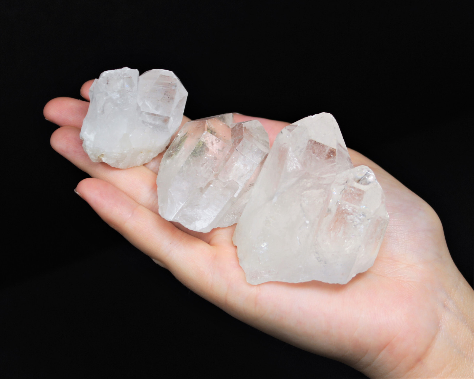 Clear Quartz Crystal Clusters Box: 8 – 12 Piece Box Lot (Clear Quartz Clusters)