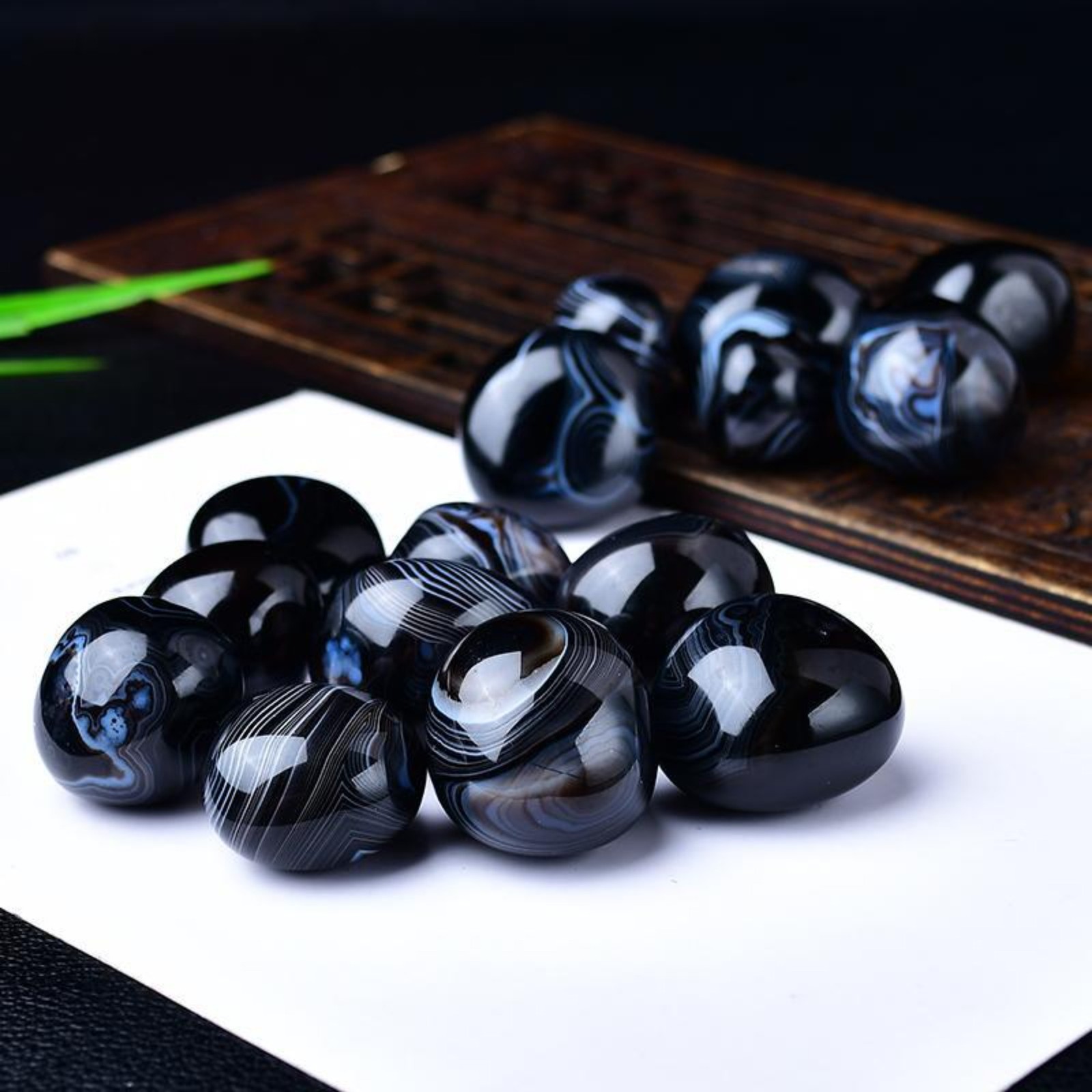 Wholesale Black Lace Agate Palm Stone Crystal Quartz Gem Healing Decor Gift