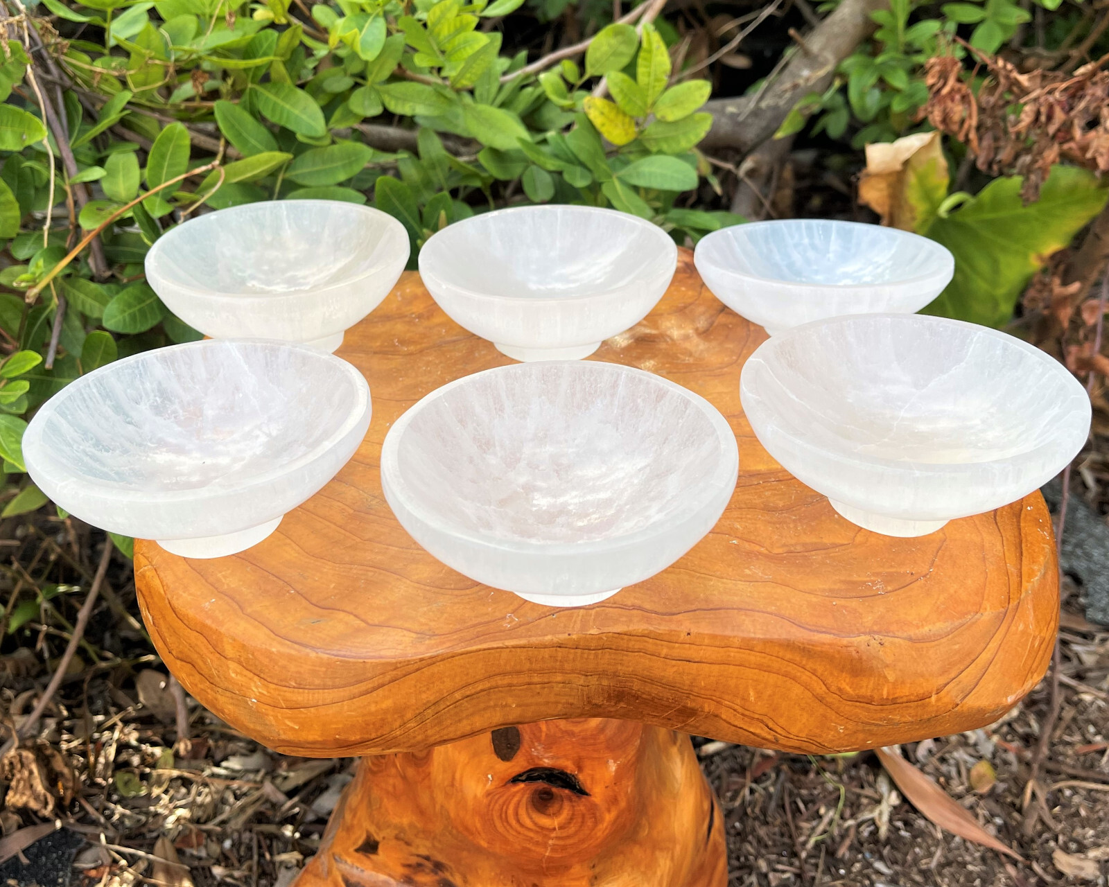 Selenite Crystal Bowls with Pedestal, Large 4″ Charging Bowl (Decor, Altar Bowl)