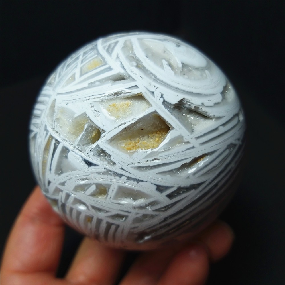 RARE 318.5g 63mm Natural Grid Agate Stone Geode Sphere Ball Healing A4949