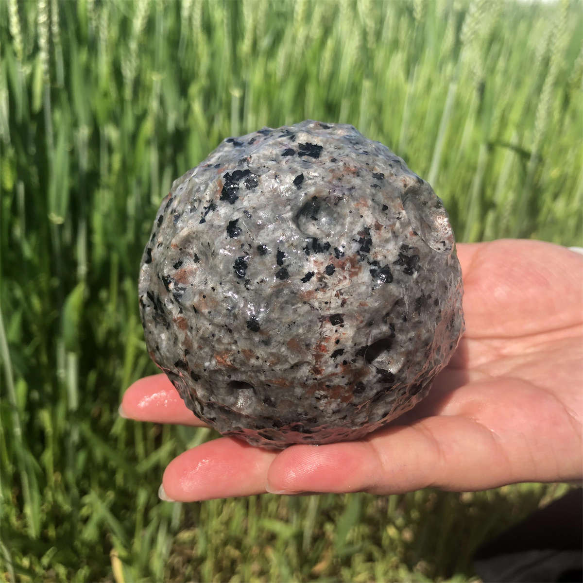 660g Natural Yooperlite Moon Quartz Crystal Sphere Reiki Crystal Ball Decor Gift