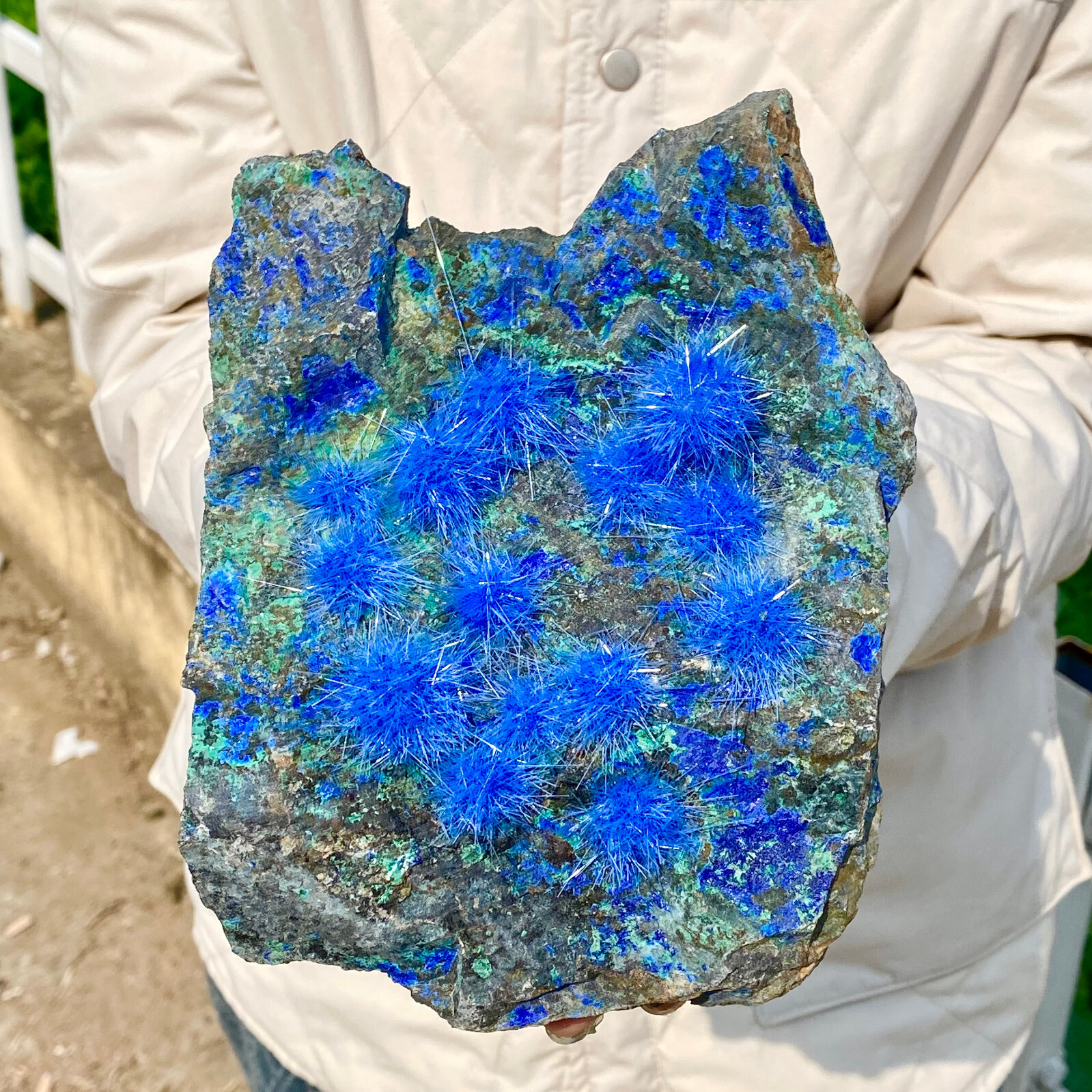 3.2LB Rare crystal specimens of magnesium phosphate blue copper ore in Morocco