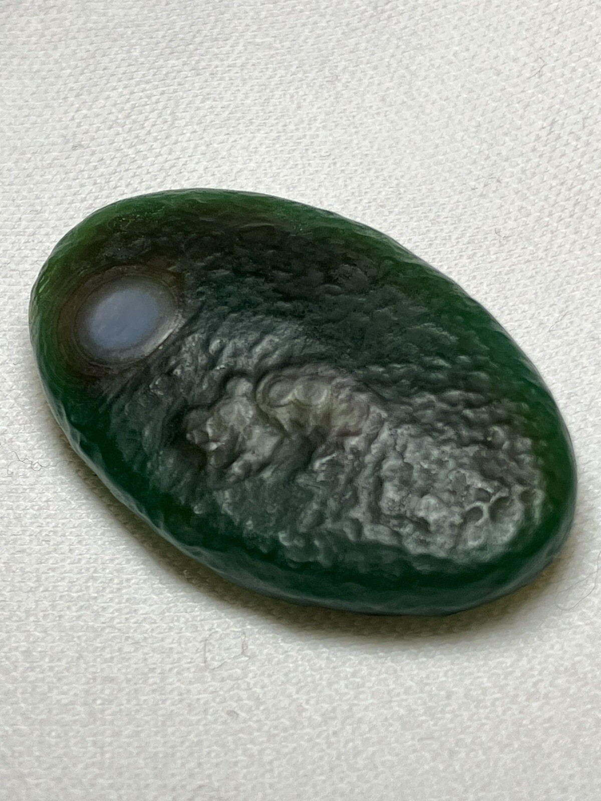 RARE Gobi Eye Agate Bonsai Suiseki Flat Palm Stone Green 18g