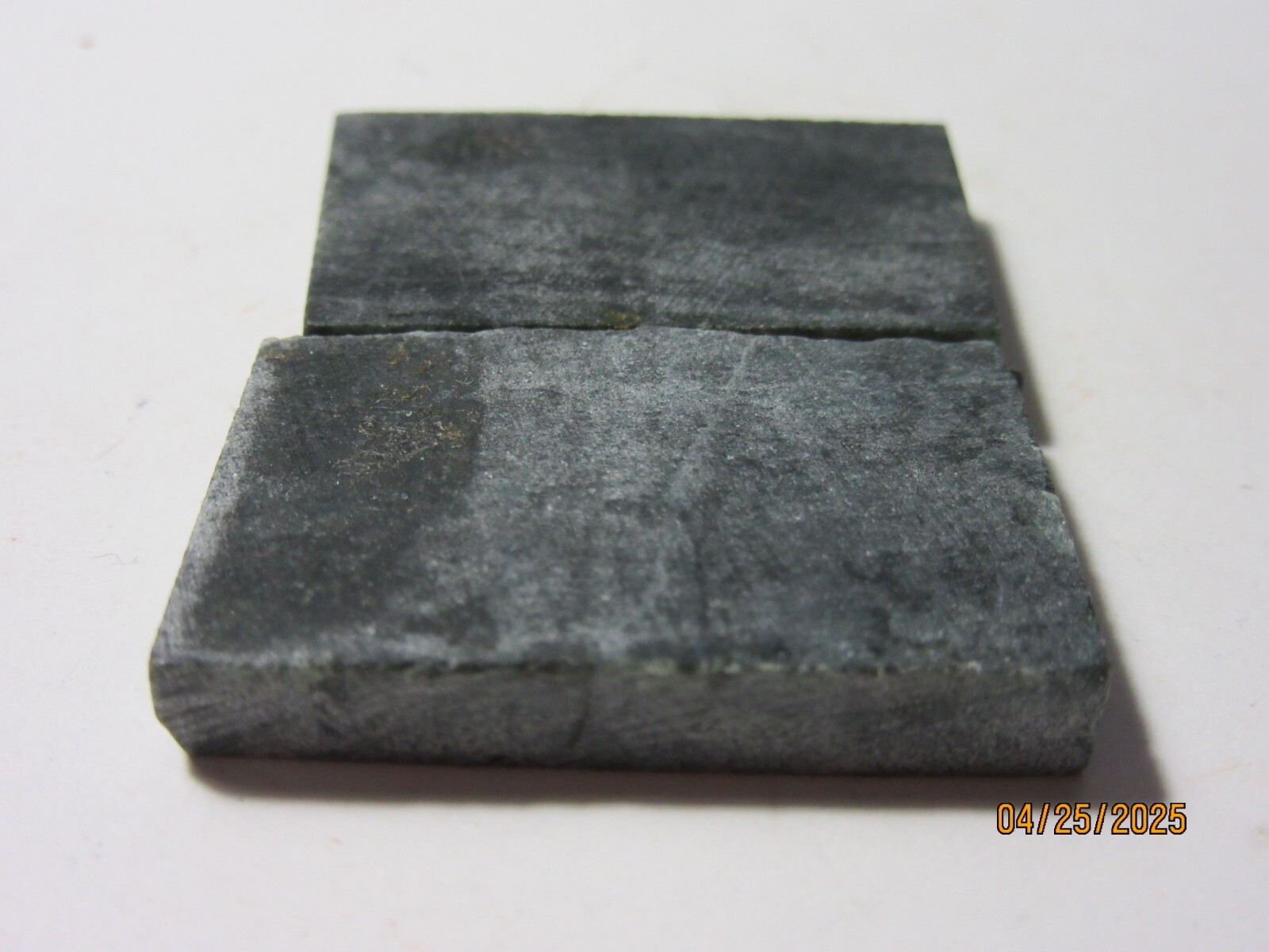 One Mountain Meadow Green Nephrite 1 5/16″ Slice Collectible MMGNS-71