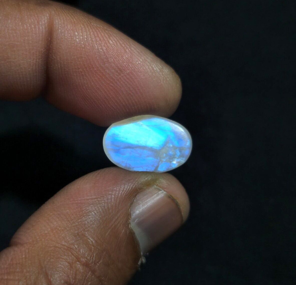 Rare Rainbow Moonstone Oval Shape Size 16.50x11x7 mm Loose Gemstone For Jewelry
