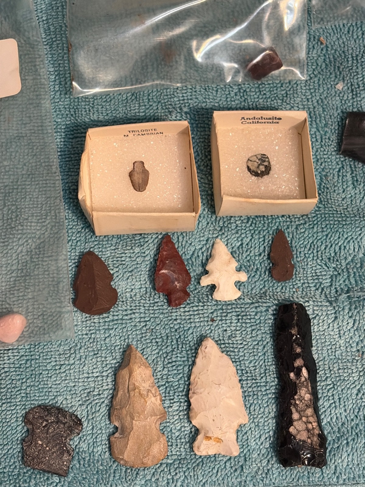 Huge lot of over 100 Different-Rocks, Minerals, Crystals & Fossils Mixed Lot .