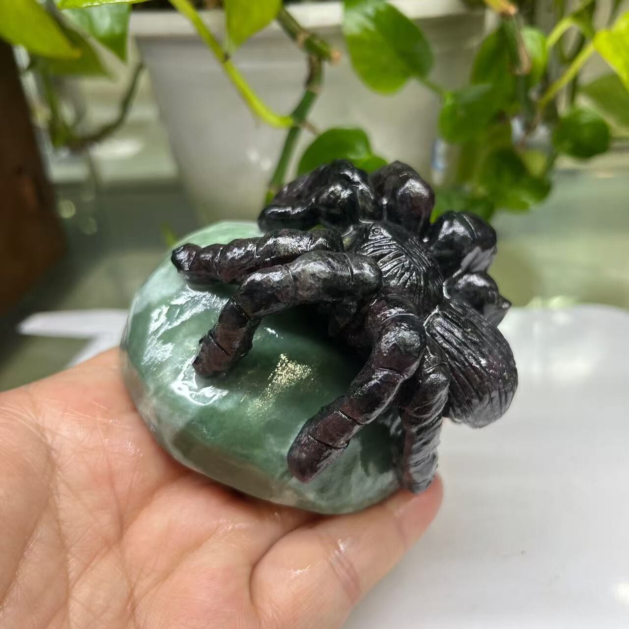 1pc Natural garnet quartz carved Spider skull gift crystal reiki Random