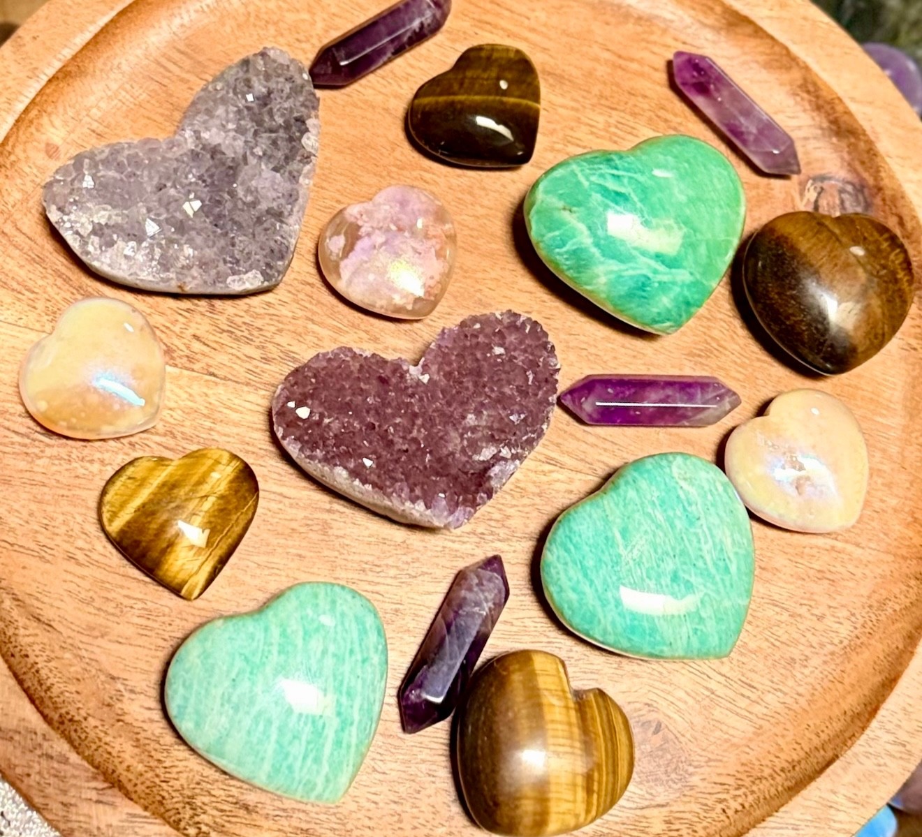 Lucky Crystal Confetti Scoop No Chips Carvings Towers Palm Stones 1/2-2LB