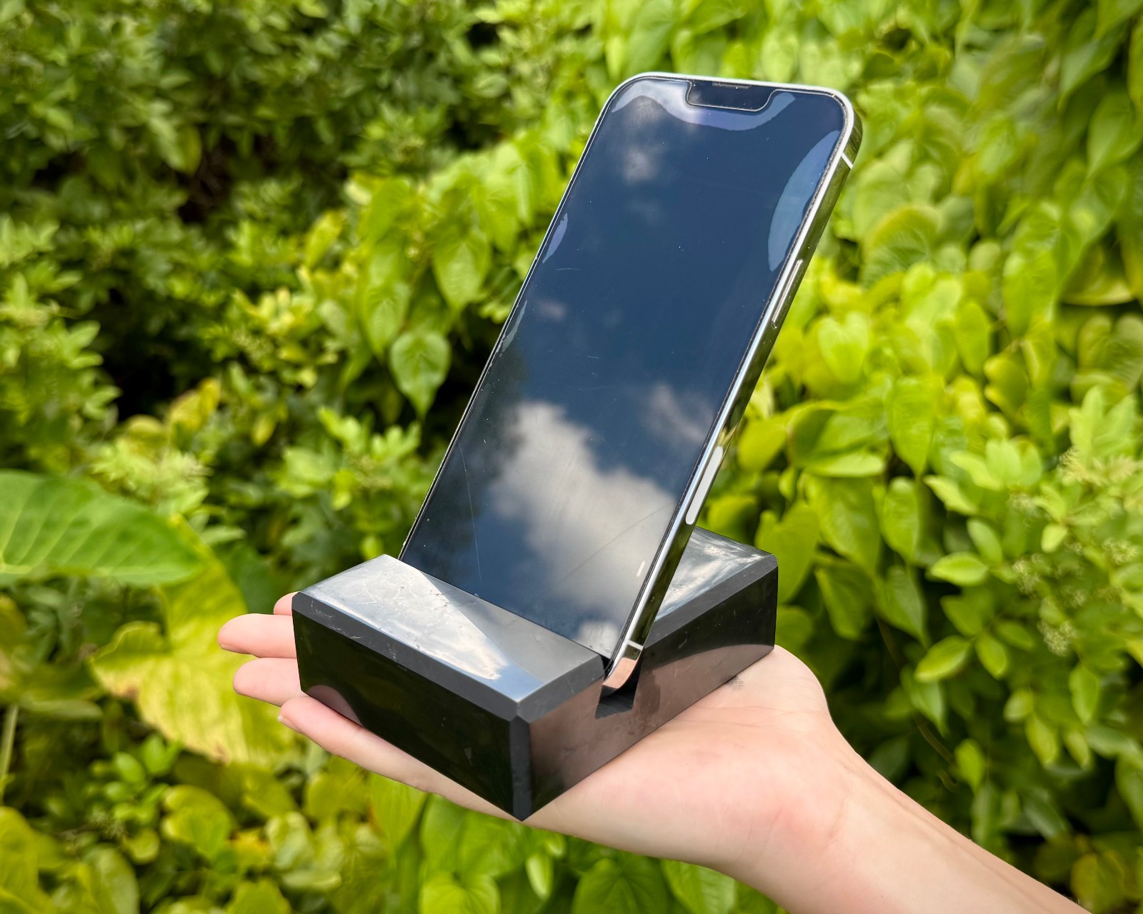 Shungite Cellphone Holder – EMF Protection Phone Holder, Polished Shungite Stone