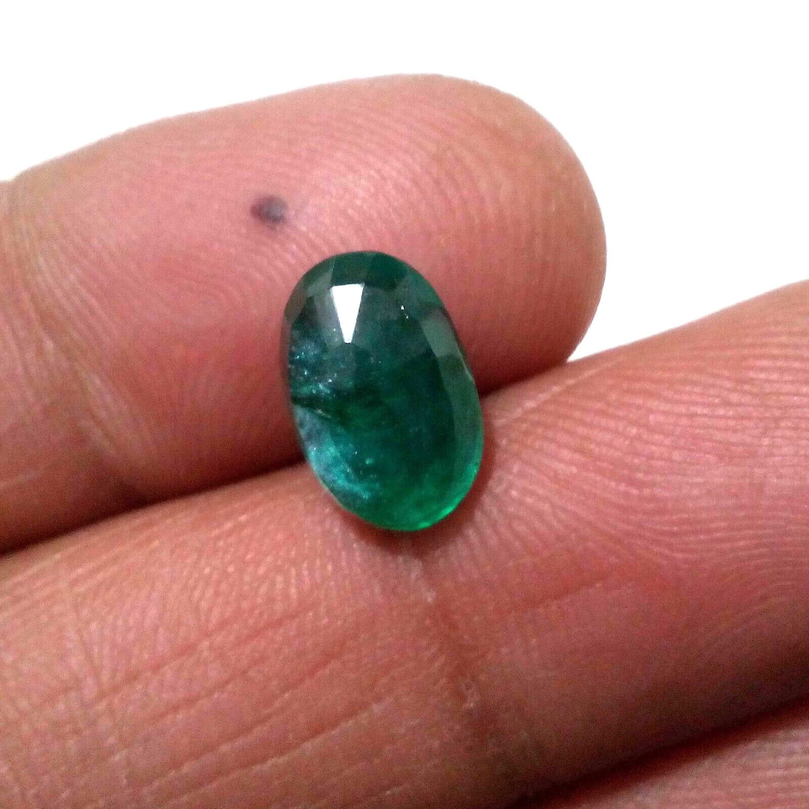Gorgeous Zambian Emerald Oval 3.60 Crt Wonderful Green Faceted Loose Gemstone