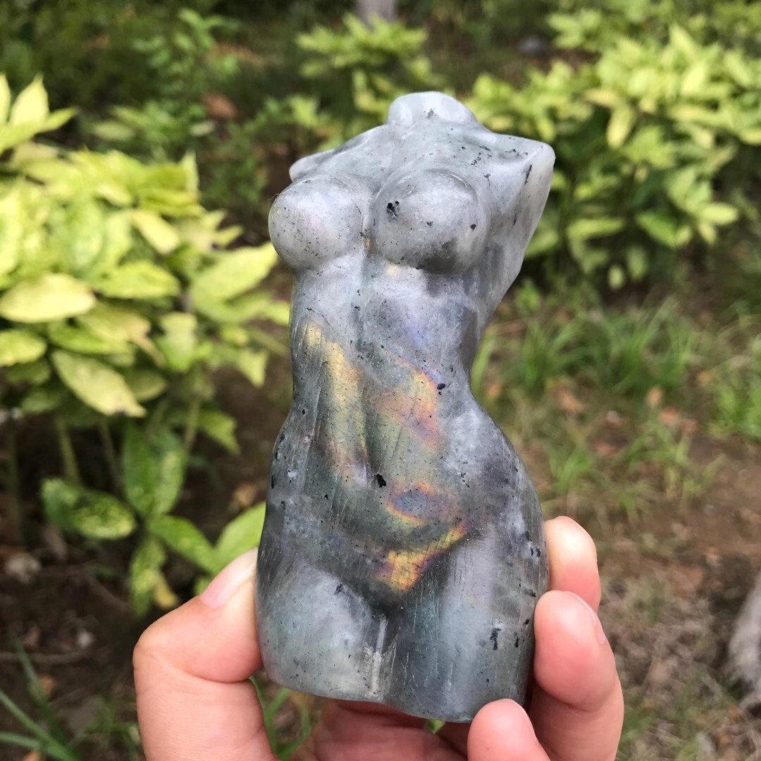 1PC Natural quartz pull feldspar carved and polished female model Healing