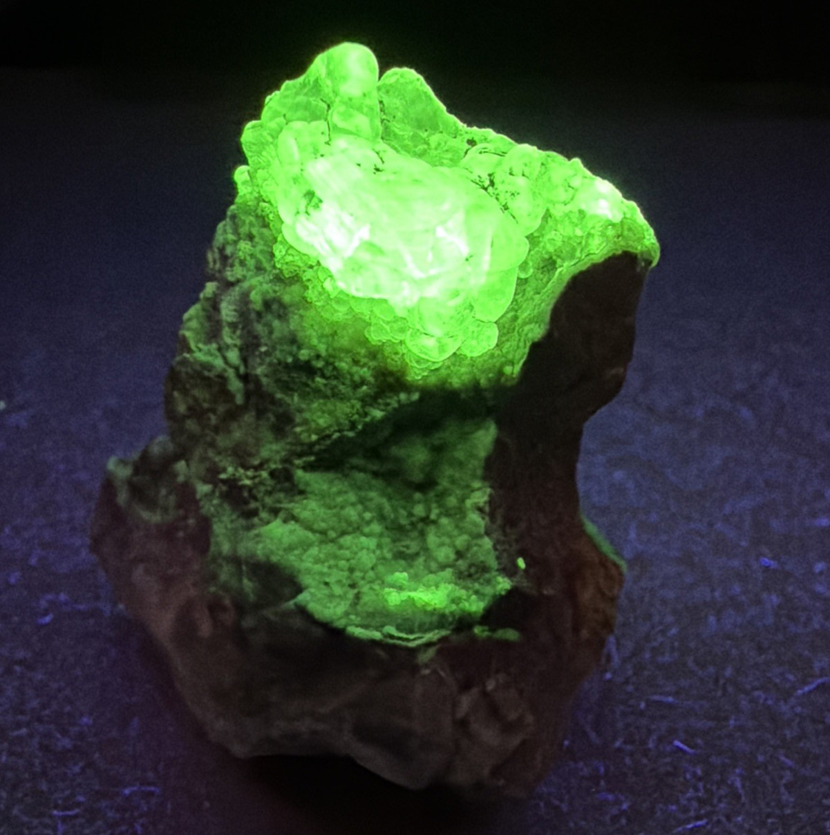 Hyalite Opal in Matrix from Ojuela Mine, Mapimi, Durango, Mexico 21.4 g