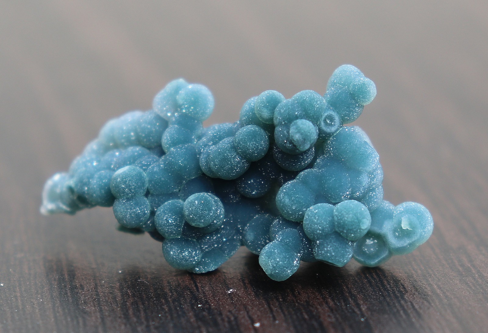 Green Grape Agate From Indonesia Satiny Purple Color WOW 4.2 cms (: