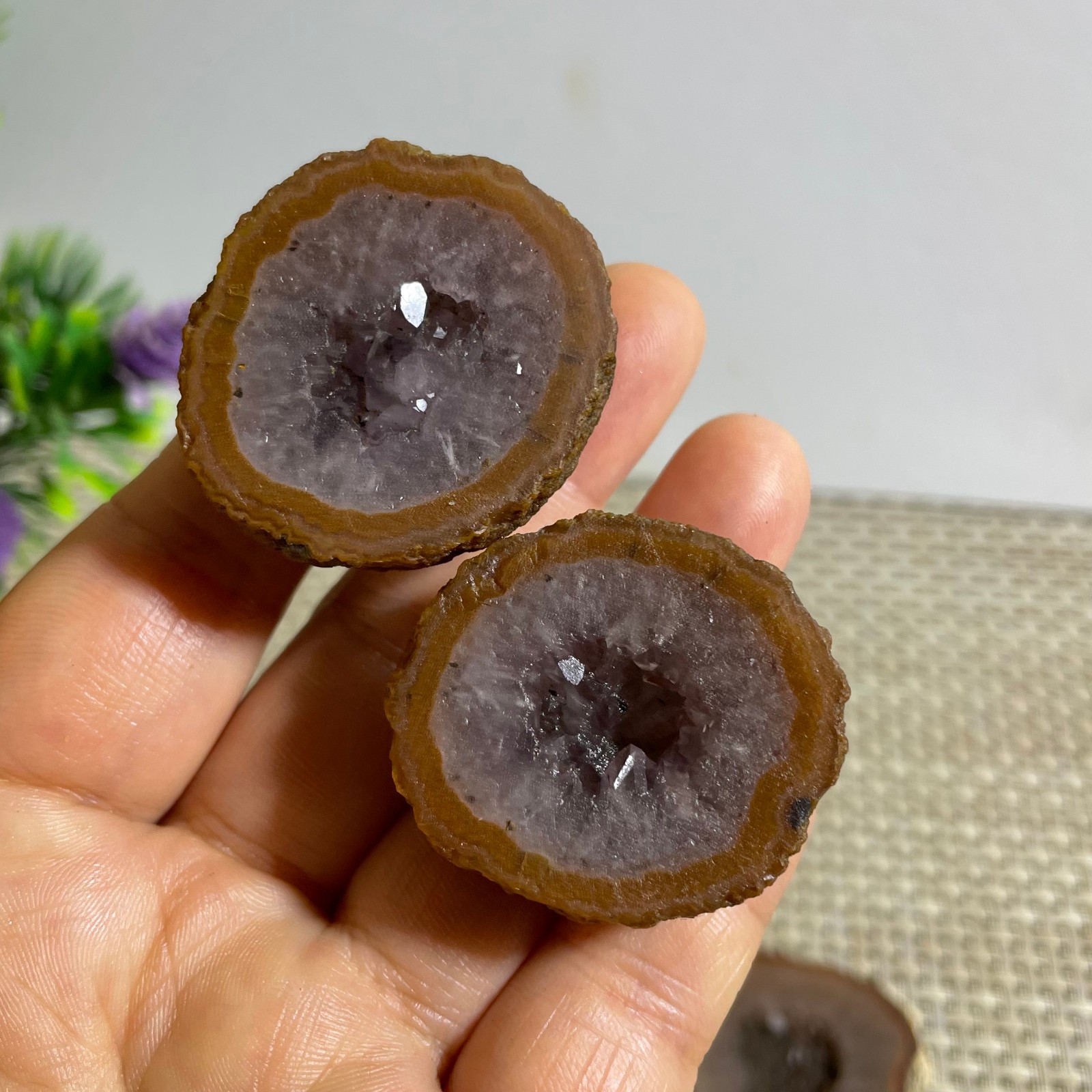 Natural cave Warring States red agate home decoration ornaments rough 57g