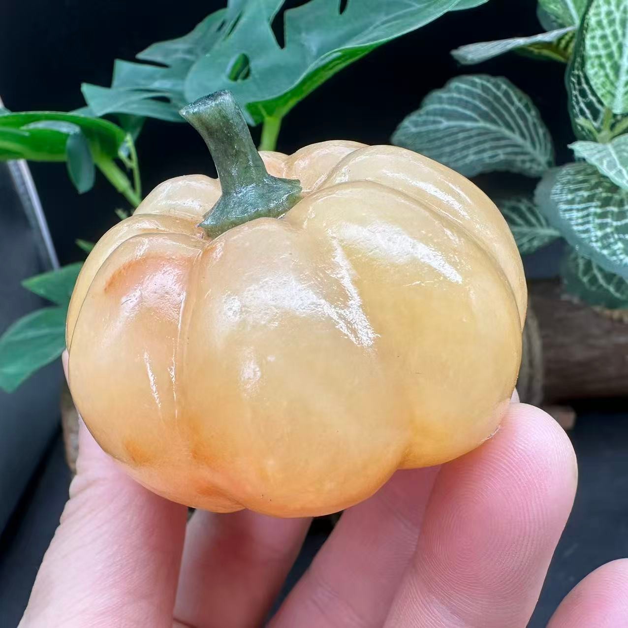 1pc Natural Calcite Quartz Carved Pumpkin Skull Crystal Reiki Healing Decor