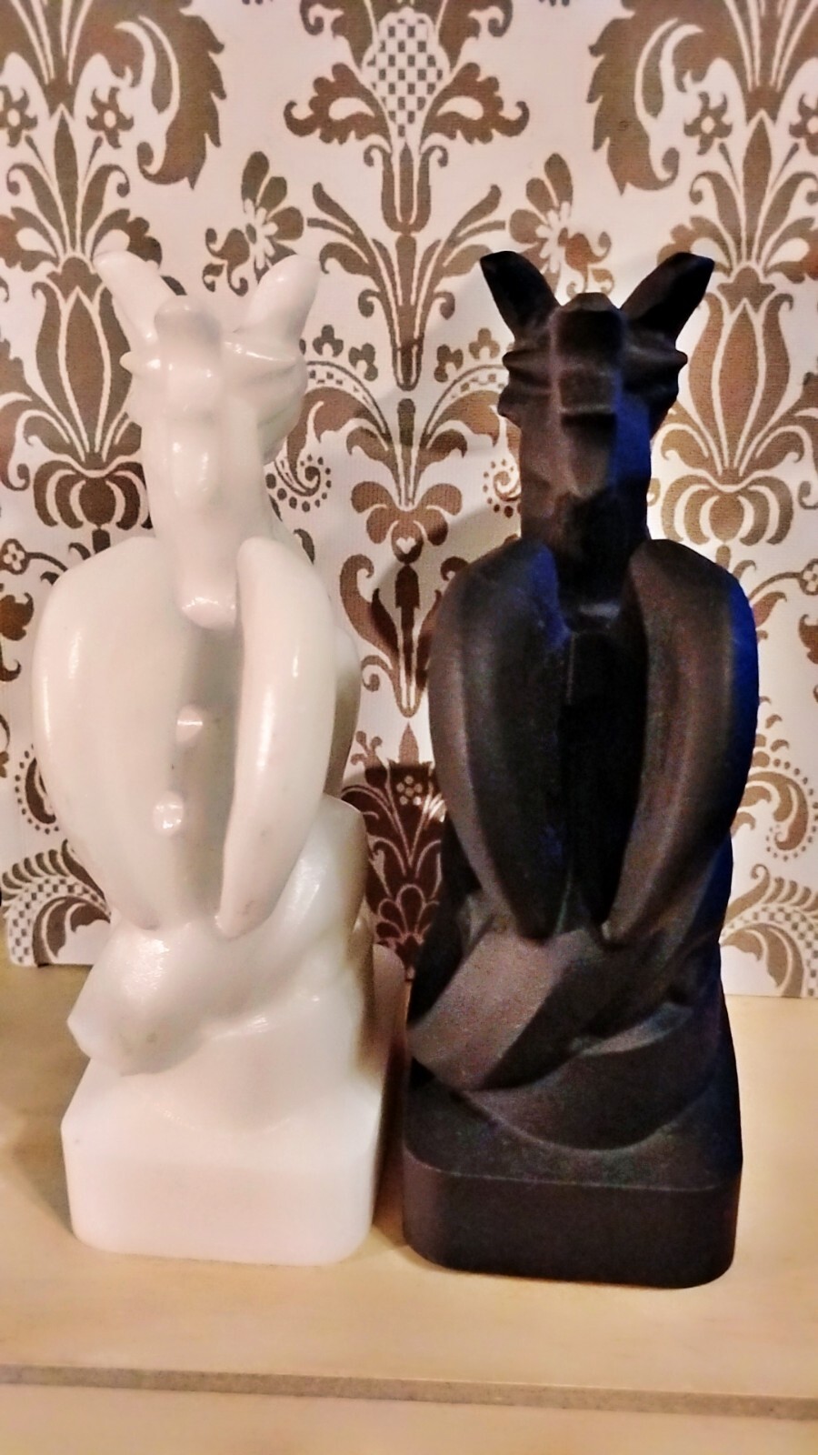 White Jade & Obsidian Dragon Couple