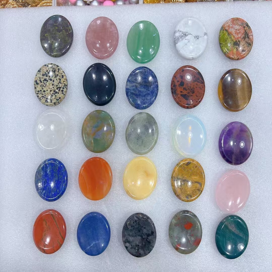 Wholesale! 50pcs Mix Crystal Oval Thumb Worry Stone Palm Stone Rei Healing Gift