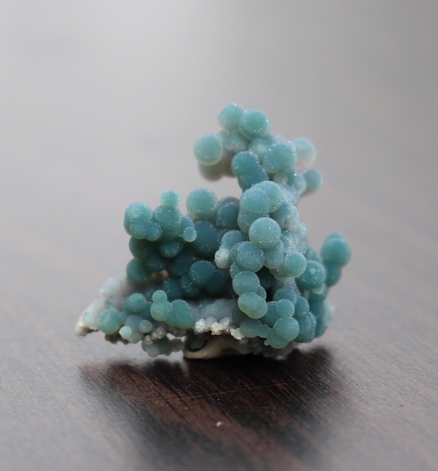 Green Grape Agate From Indonesia Satiny Purple Color WOW 3.9 cms (: