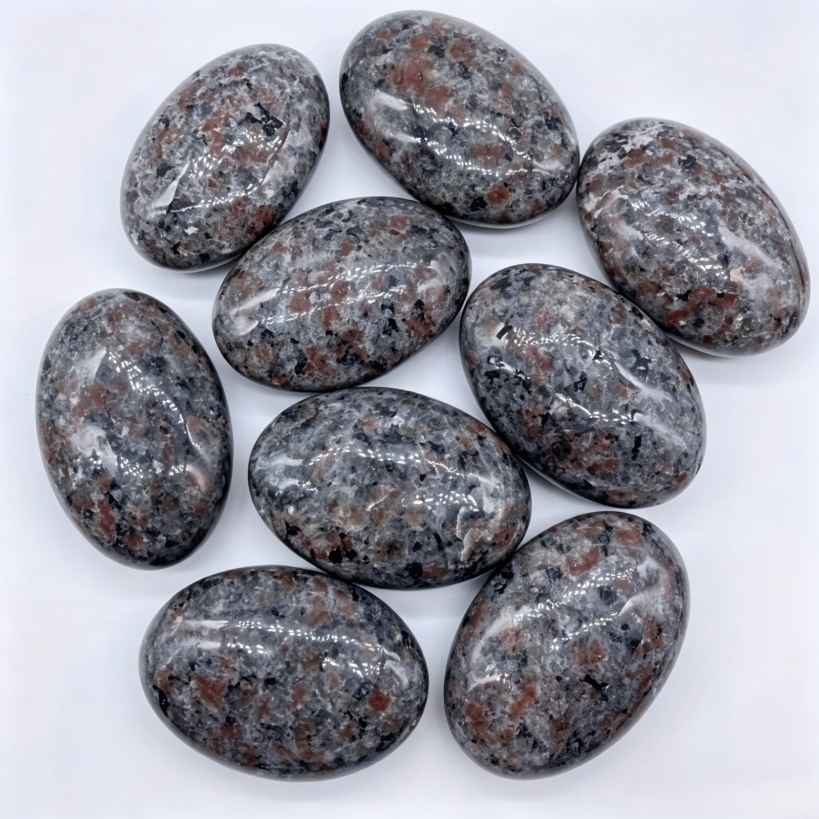 Natural Yooperlite Tumbled Stone UV Glowing Fire Rock Healing Crystal Pocket 20g