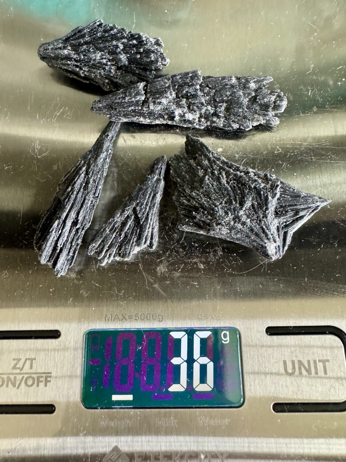 5 Pieces If Black Kyanite 36 Grams