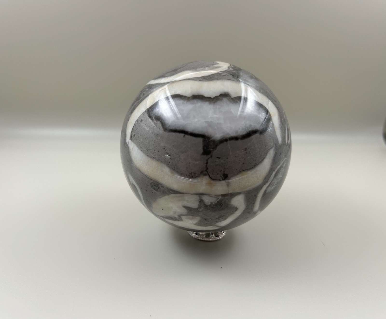 Zebra Marble/Zebra Jasper/Zebra Stone Crystal Sphere Polished Ball 3″