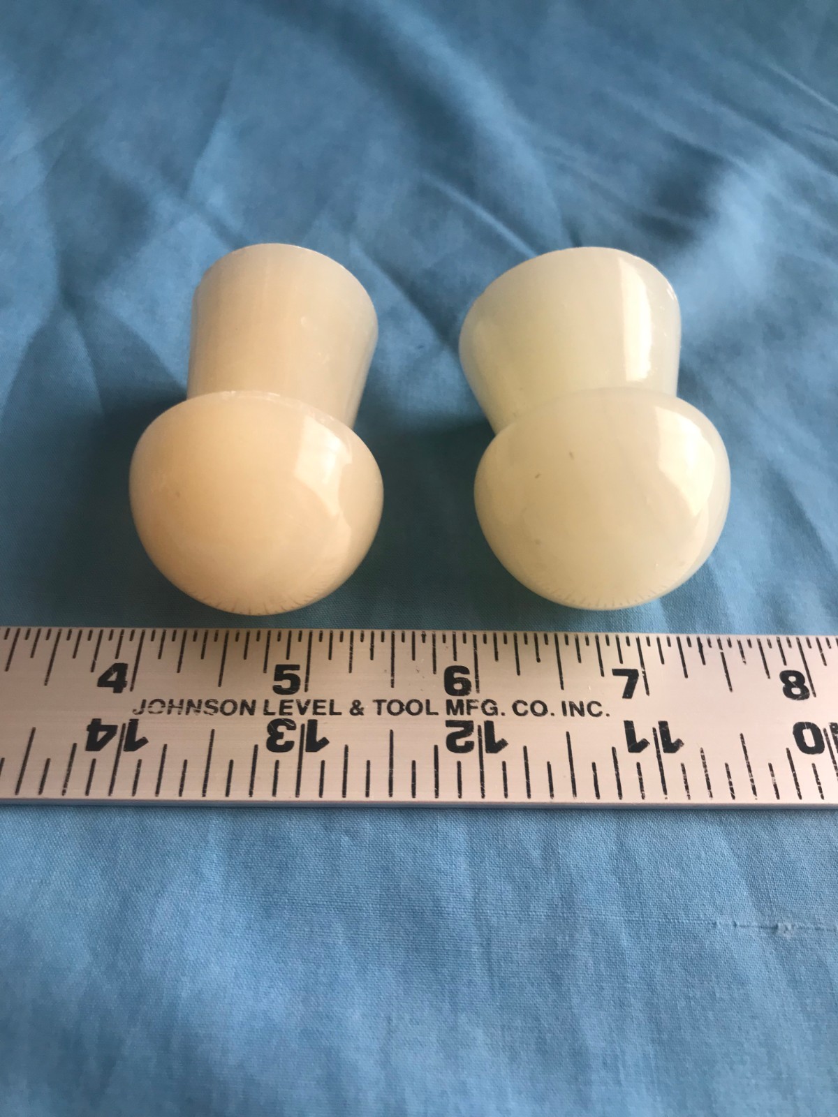 2 New 2-3/8” & 2-1/8″ Tall Green Onyx Fairy Garden Stone Mushrooms 8 oz. Total