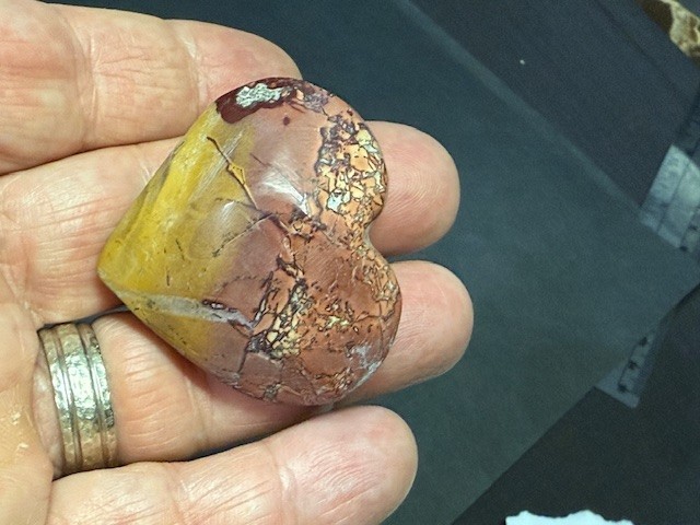 RARE & BEAUTIFUL: 1 5/8 ” MOOKAITE JASPER,MOROCCO.BOTH SIDES NICE!
