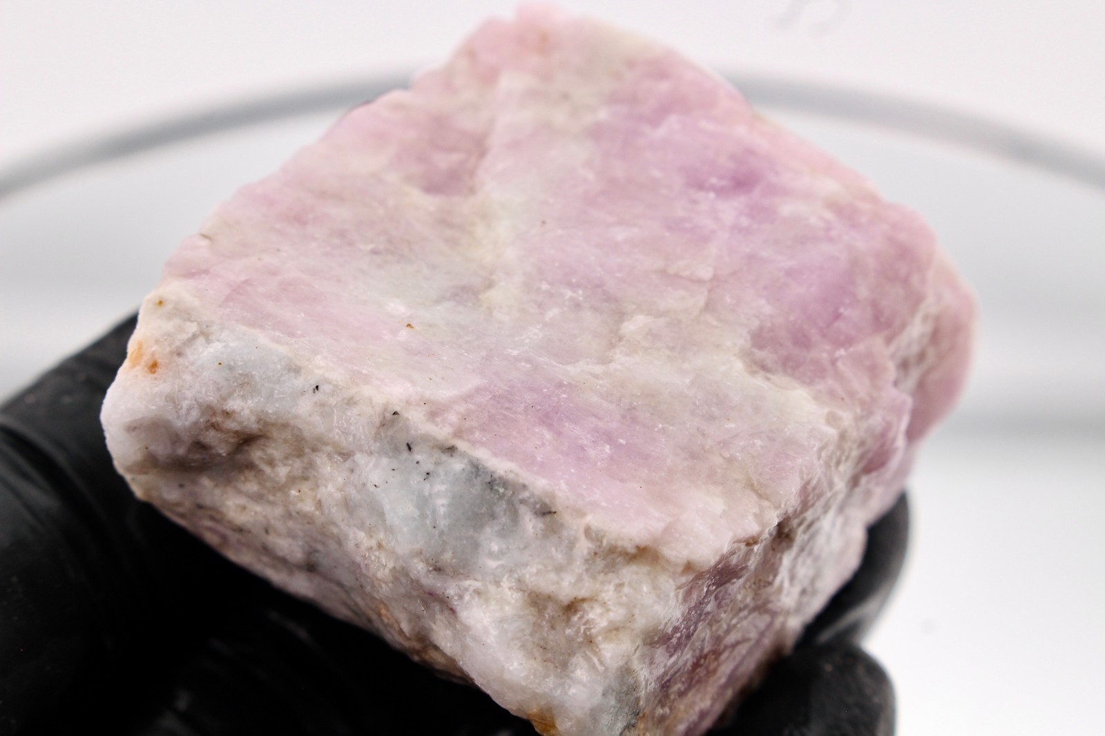 2.8oz UV ACTIVE Kunzite Nigeria Purple Lilac Raw Natural Rough Crystal Mineral