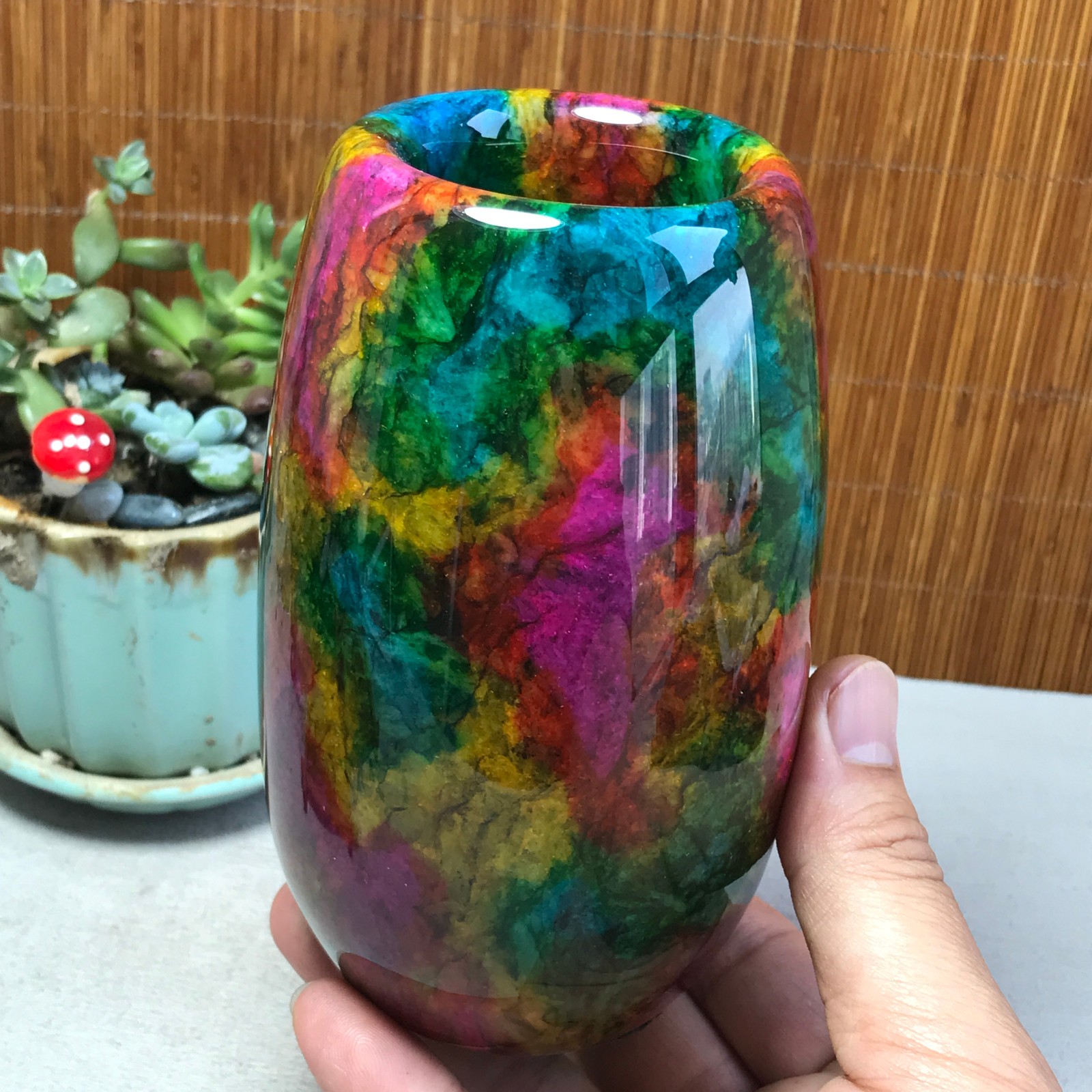 Natural “Seven Colors Jade” vase specimen -Taiwan China 1140g 129mm A5800