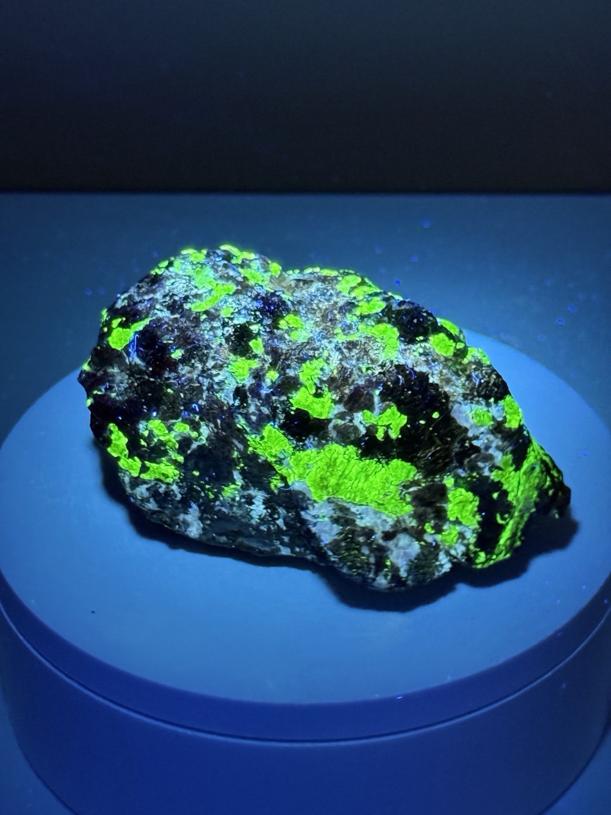 LUMINOUS Hardystonite, Willemite, & Franklinite Fluorescent Mineral Specimen