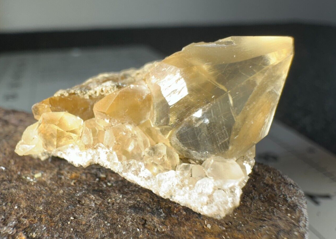 ➤ 1-1/4″ TWIN CALCITE CRYSTAL CLUSTER – DeBolt Quarry Richmond Indiana VIDEO➤634