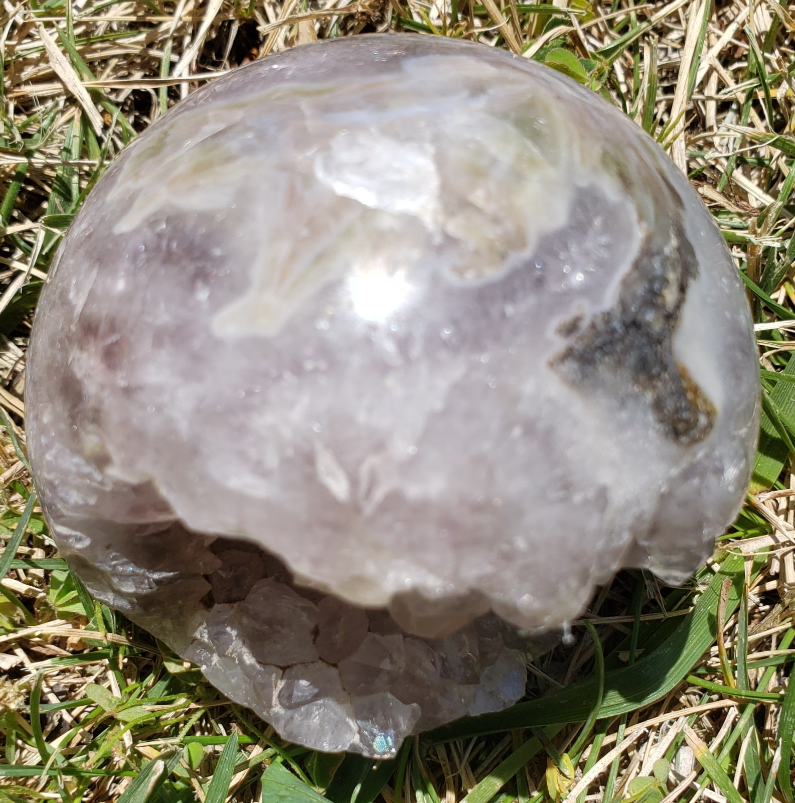 2.8″ Purple Amethyst Quartz Crystal Ball Orb Sphere Rainbows Druzy Matrix, 383g