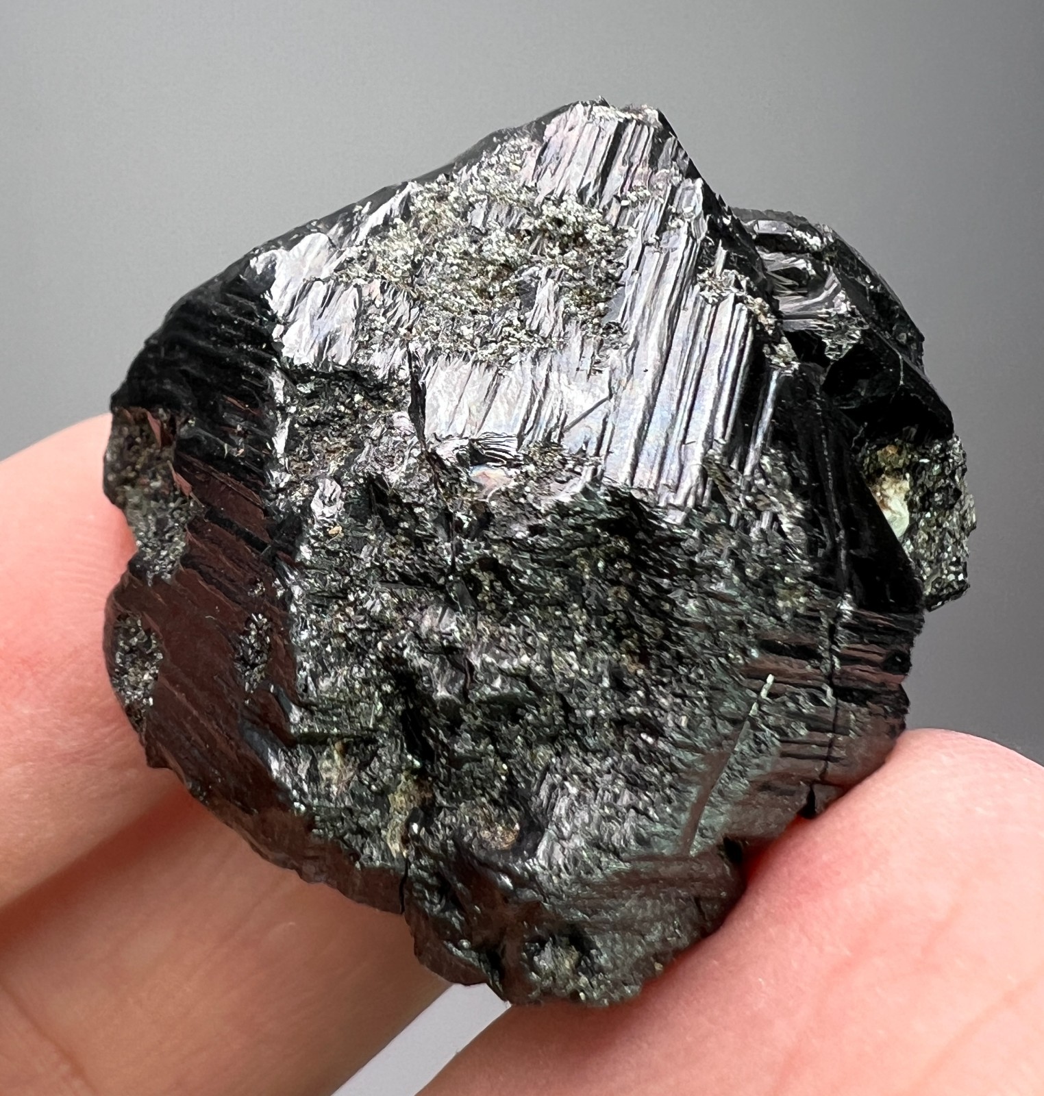 63 GM Magnetite Huge Crystal from KPK Pakistan N-2
