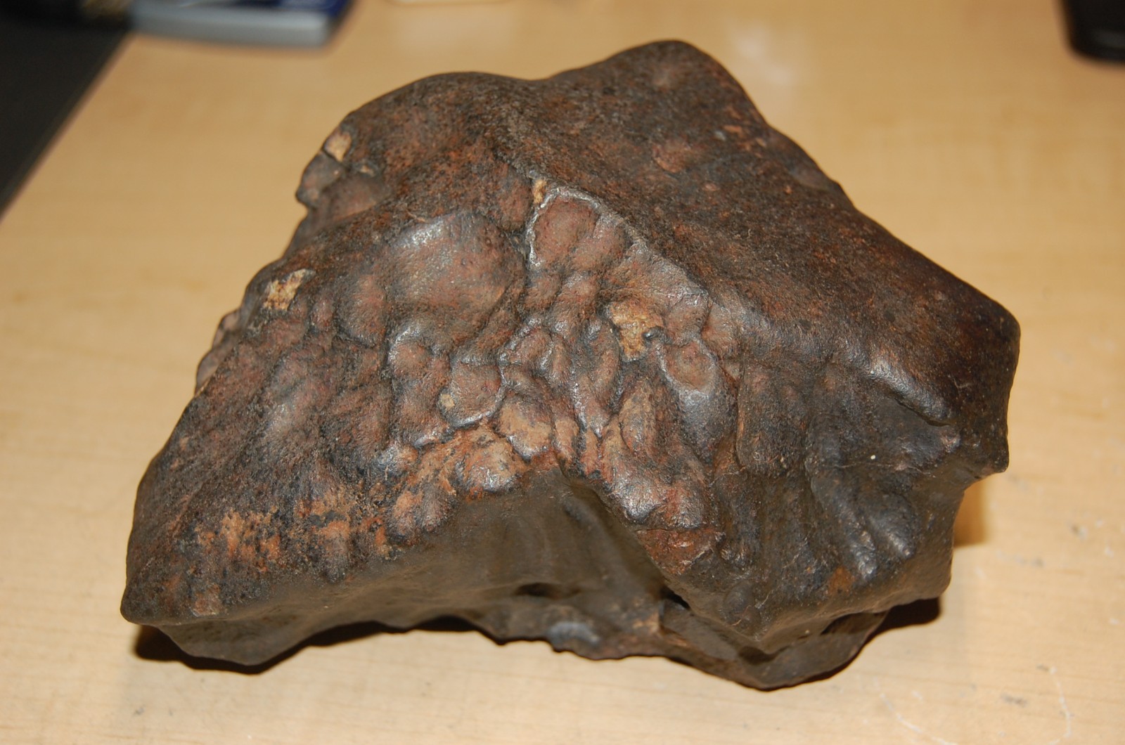 Magnificent, 2108-gram, oriented, unclassified, chondrite meteorite, NWA Morocco