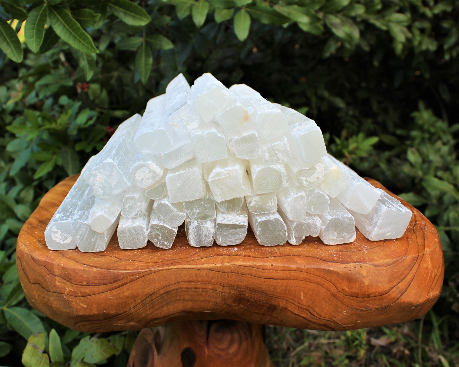 5 lb Bulk Wholesale Lot 7″ – 8″ Selenite Logs Crystal Sticks Wand Blade 5 Pounds
