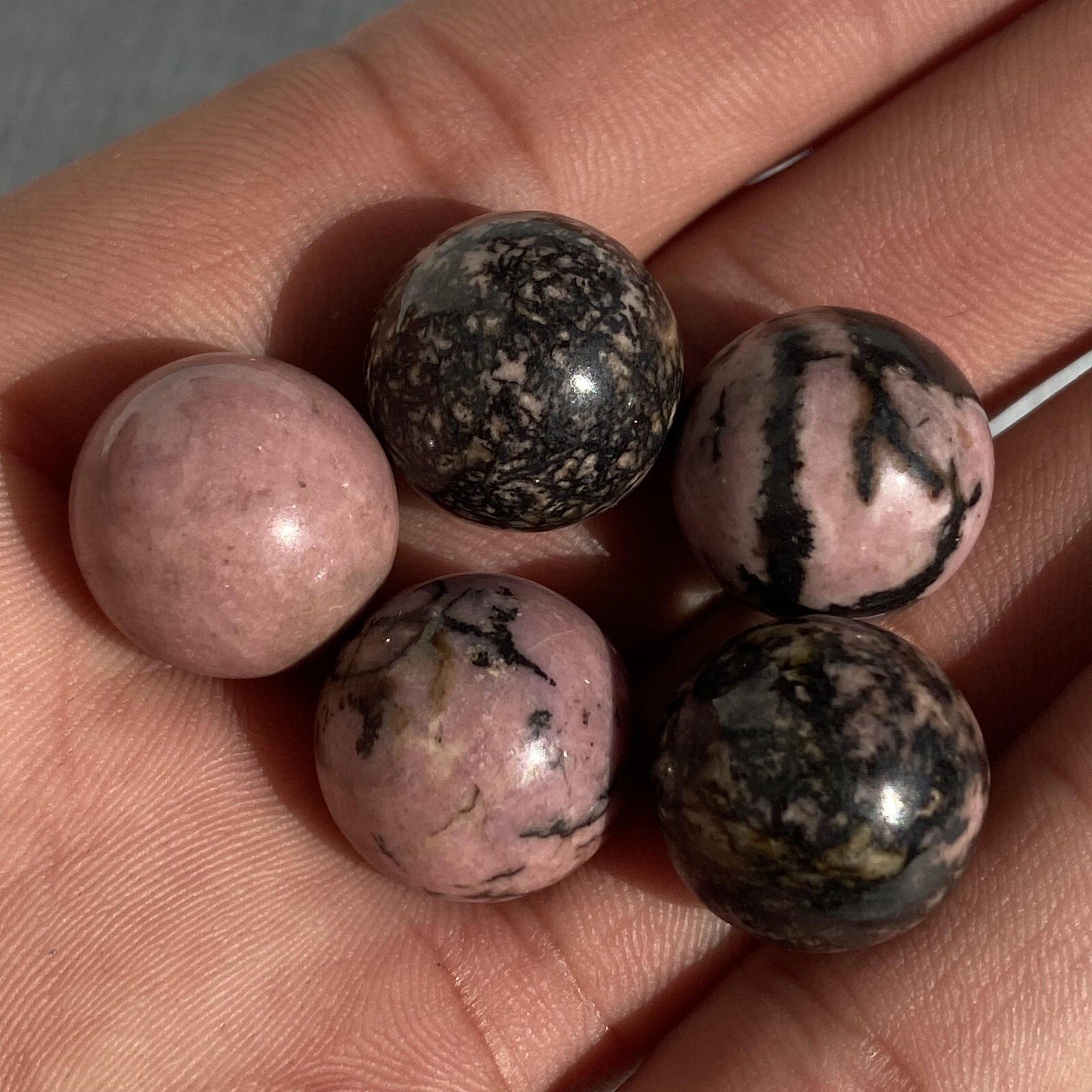 10pc Natural Rhodonite jasper Ball Quartz Crystal Sphere Polishing Healing 15mm+