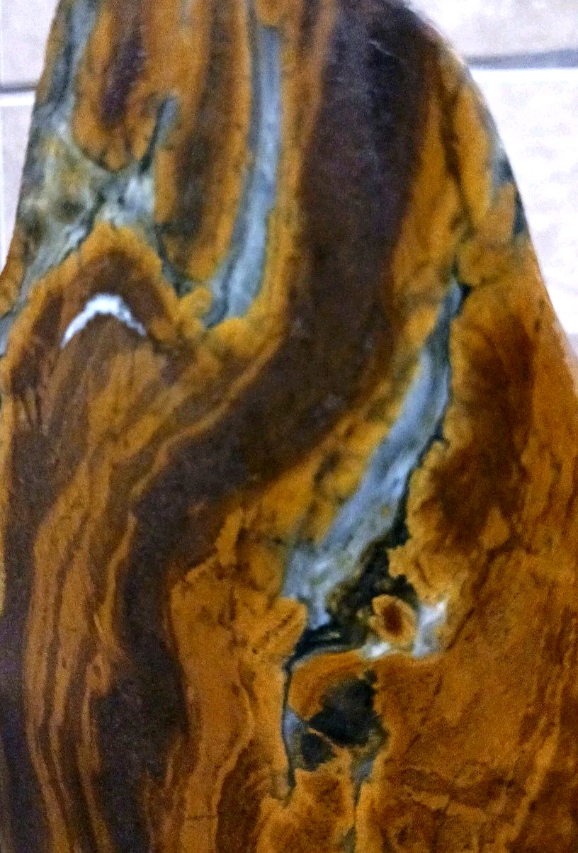Wyoming Banded Iron Formation Crystal Polished Display Rock Quartz Genesis Stone