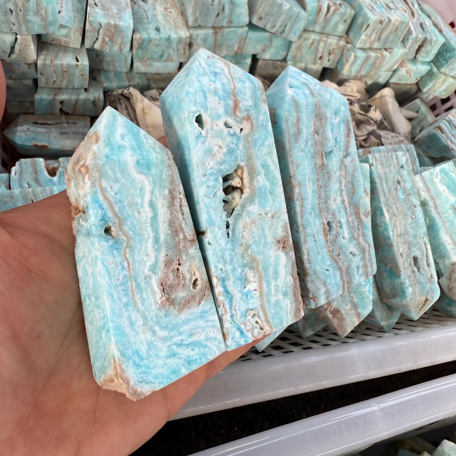 Natural Different grade Mine Healing Stone Obelisk Wand Home Decor 500g