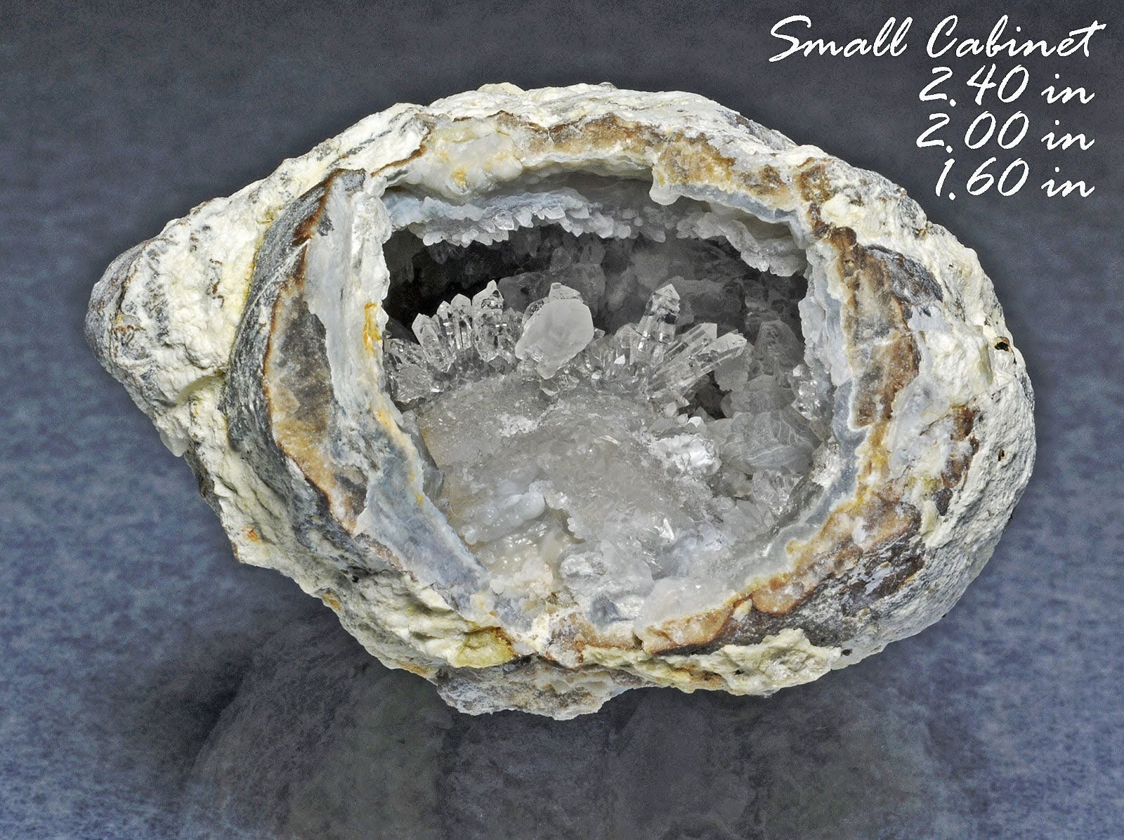 1LB Bulk of Fluorescent Foxhole Mine Dugway Geodes Unbroken Mix Wholesale Lot