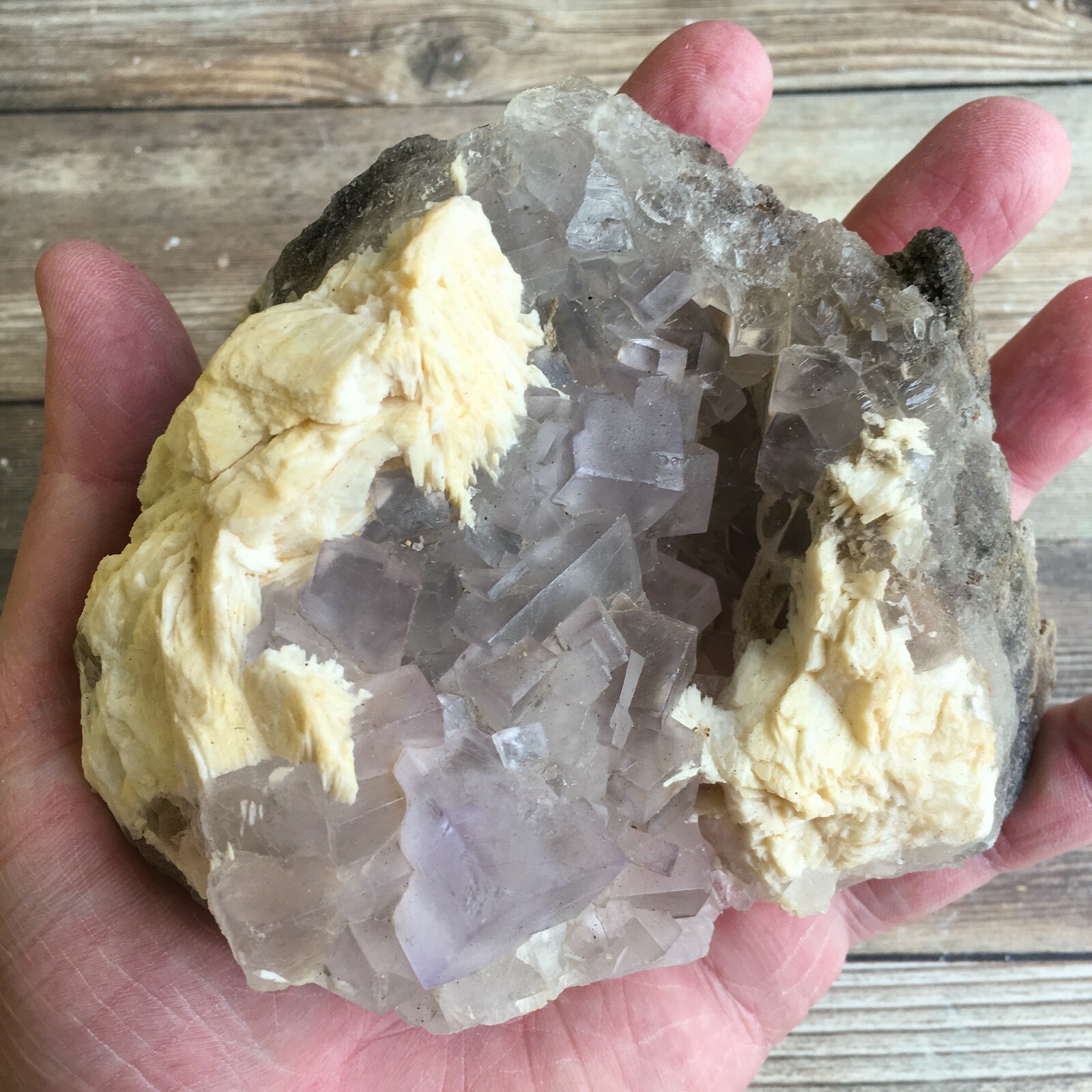 Purple (Lilac) Fluorite Crystal Cluster w/ Baryte: 3.8″ Long; 1 lb 7 oz (644 g);