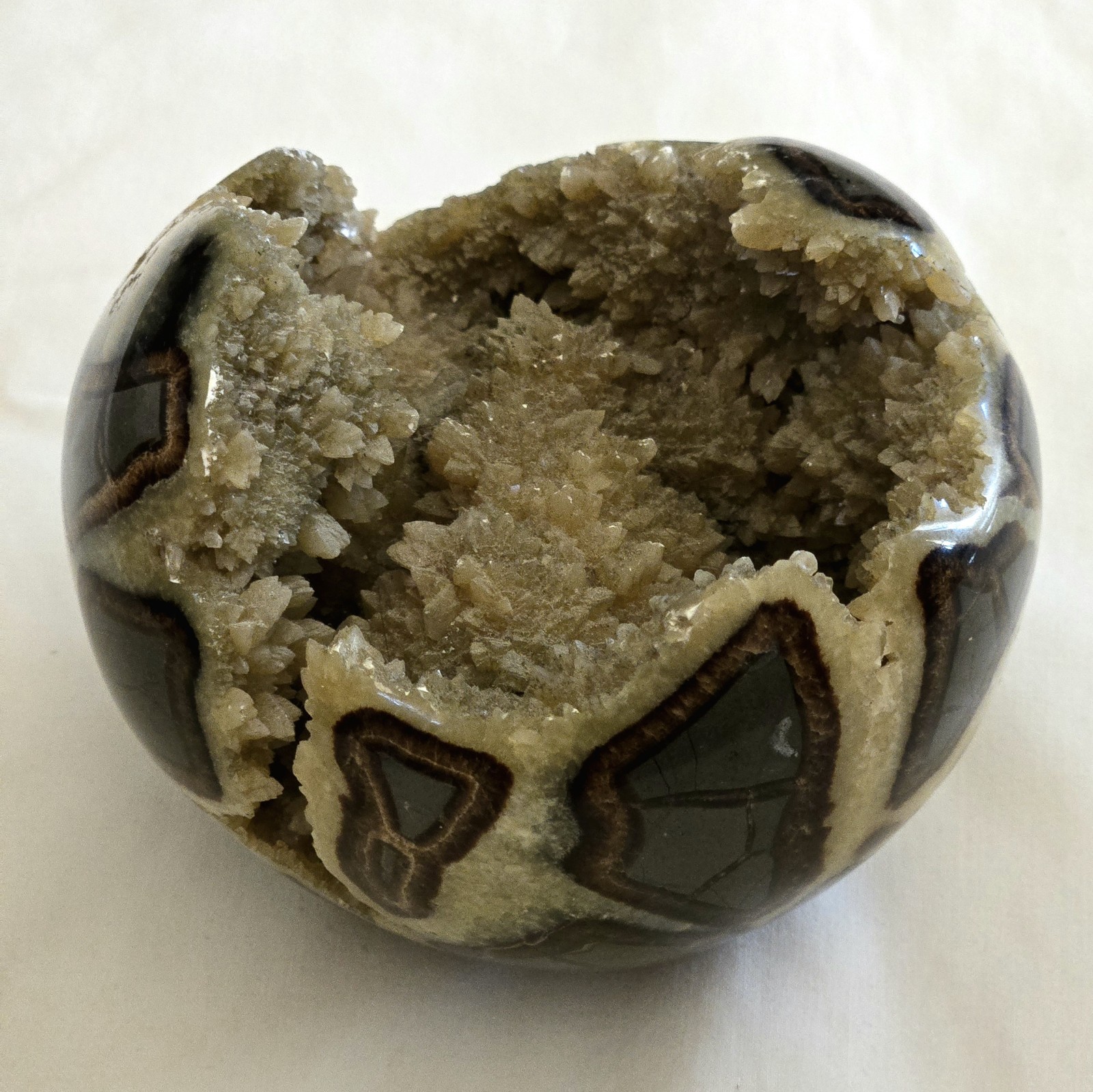 Geode Nodule Opened Polished 3 1/2″ Diameter Approximately Unbranded No Location