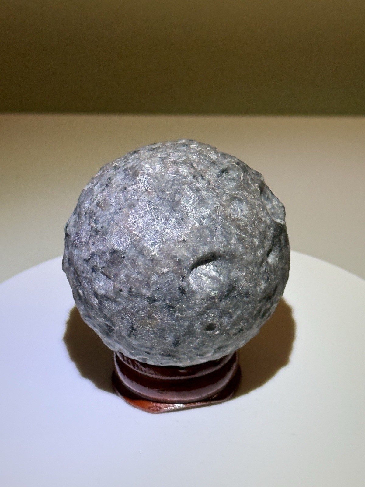 FLUORESCENT Sodalite-bearing Syenite (Yooperlite) Carved Moon Sphere w/ Stand