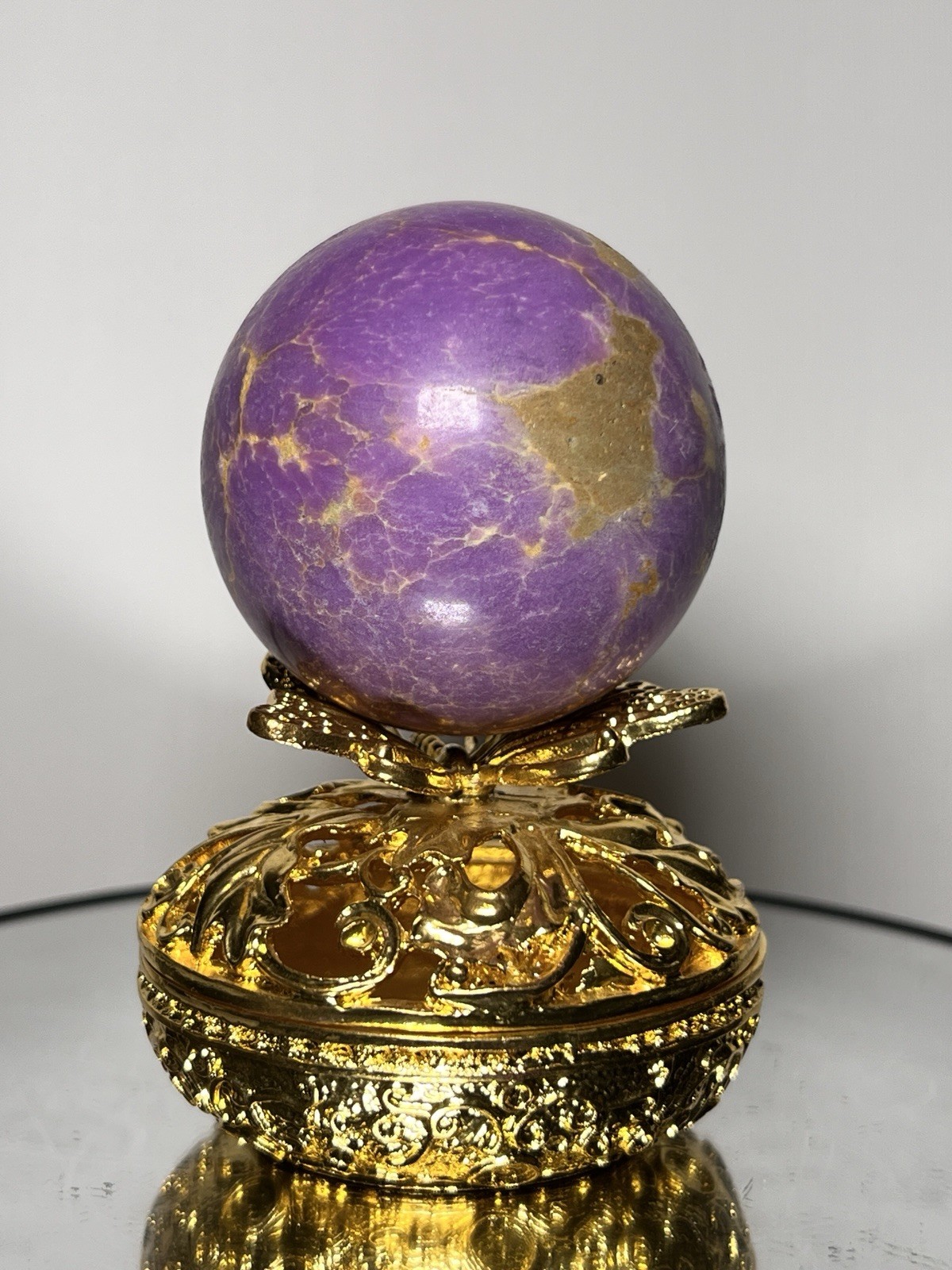 Phosphosiderite Sphere w/holder 57mm