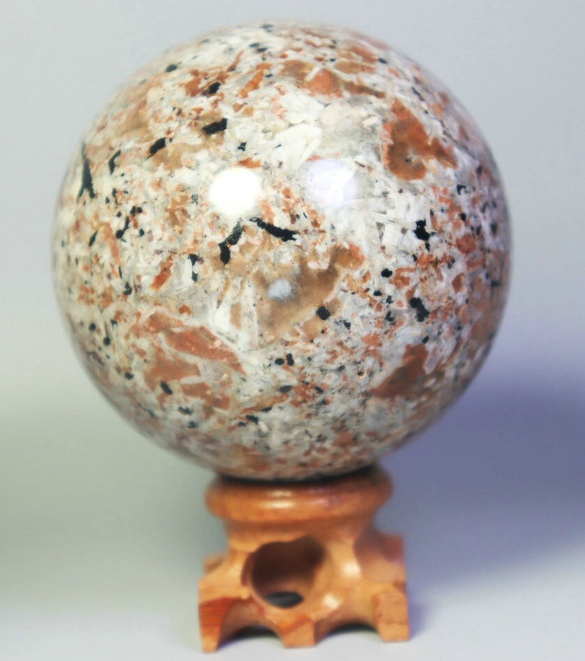 67mm Natural Maple leaf Red Granite Quartz Crystal Sphere Ball Healing / Stand