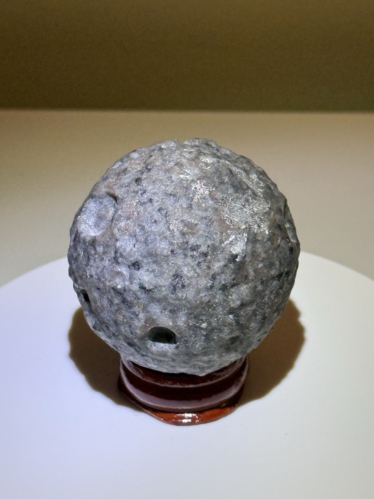 FLUORESCENT Sodalite-bearing Syenite (Yooperlite) Carved Moon Sphere w/ Stand