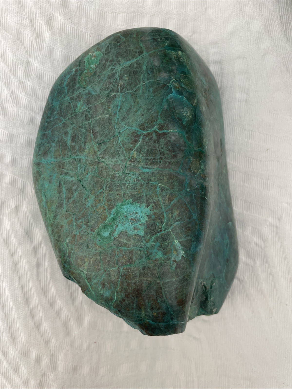 XL vibrant chrysocolla in quartz / Carved And Polished Crystal / Cabochon 3588g