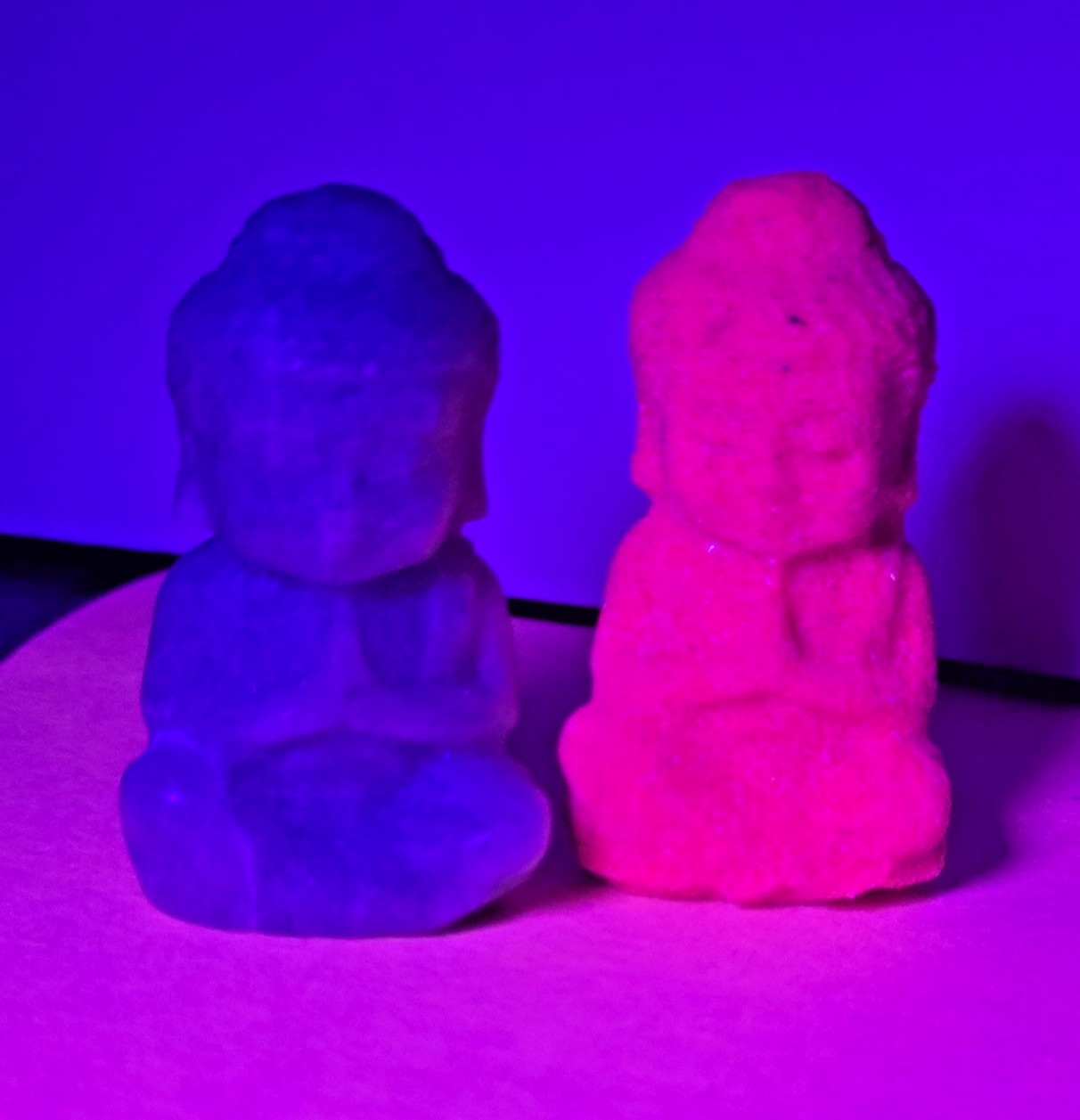 3 Pc Crystal Buddha Carving Set 1.5″ UV Reactive HoneyComb Ruby Green Aventurine
