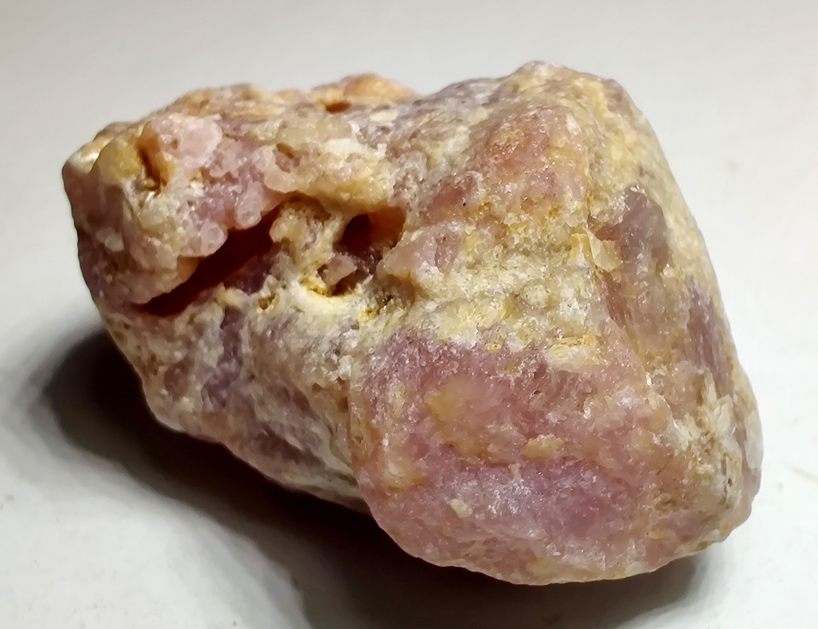 Pink Sapphire crystal, dual color fluorescence! North Carolina. 15 grams.