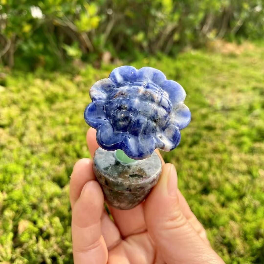 1pc Natural mixed Quartz Carved crystal Sunflower Reiki Decor Random