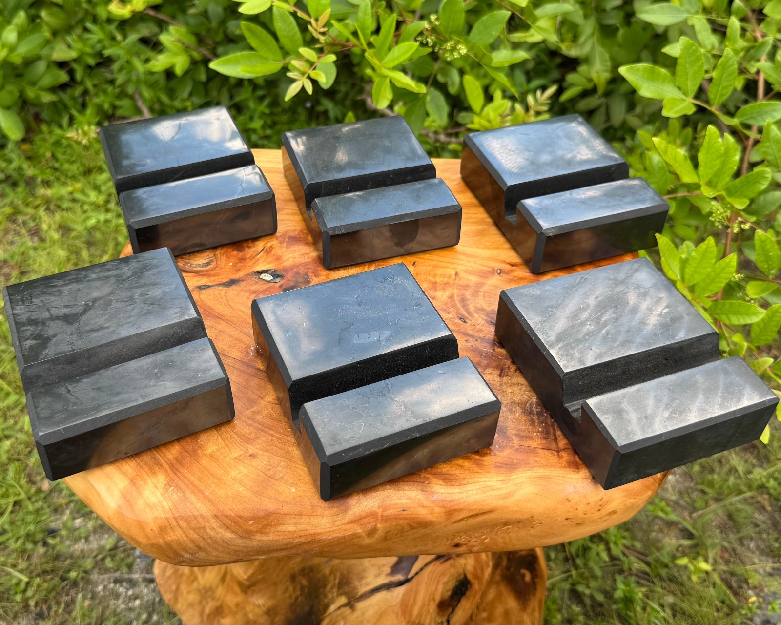 Shungite Cellphone Holder – EMF Protection Phone Holder, Polished Shungite Stone
